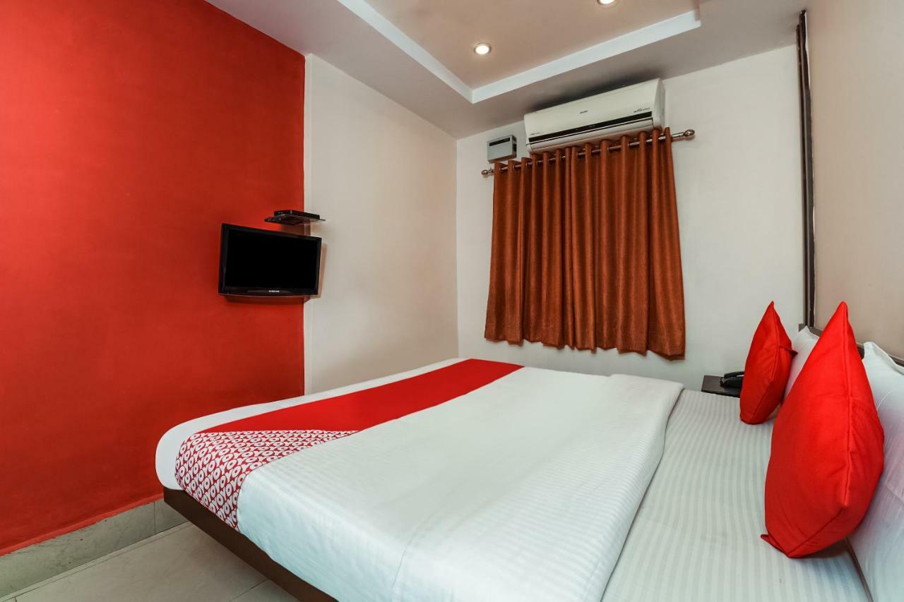 Oyo 28856 Manjeera Inn Višákhapatnam Exteriér fotografie